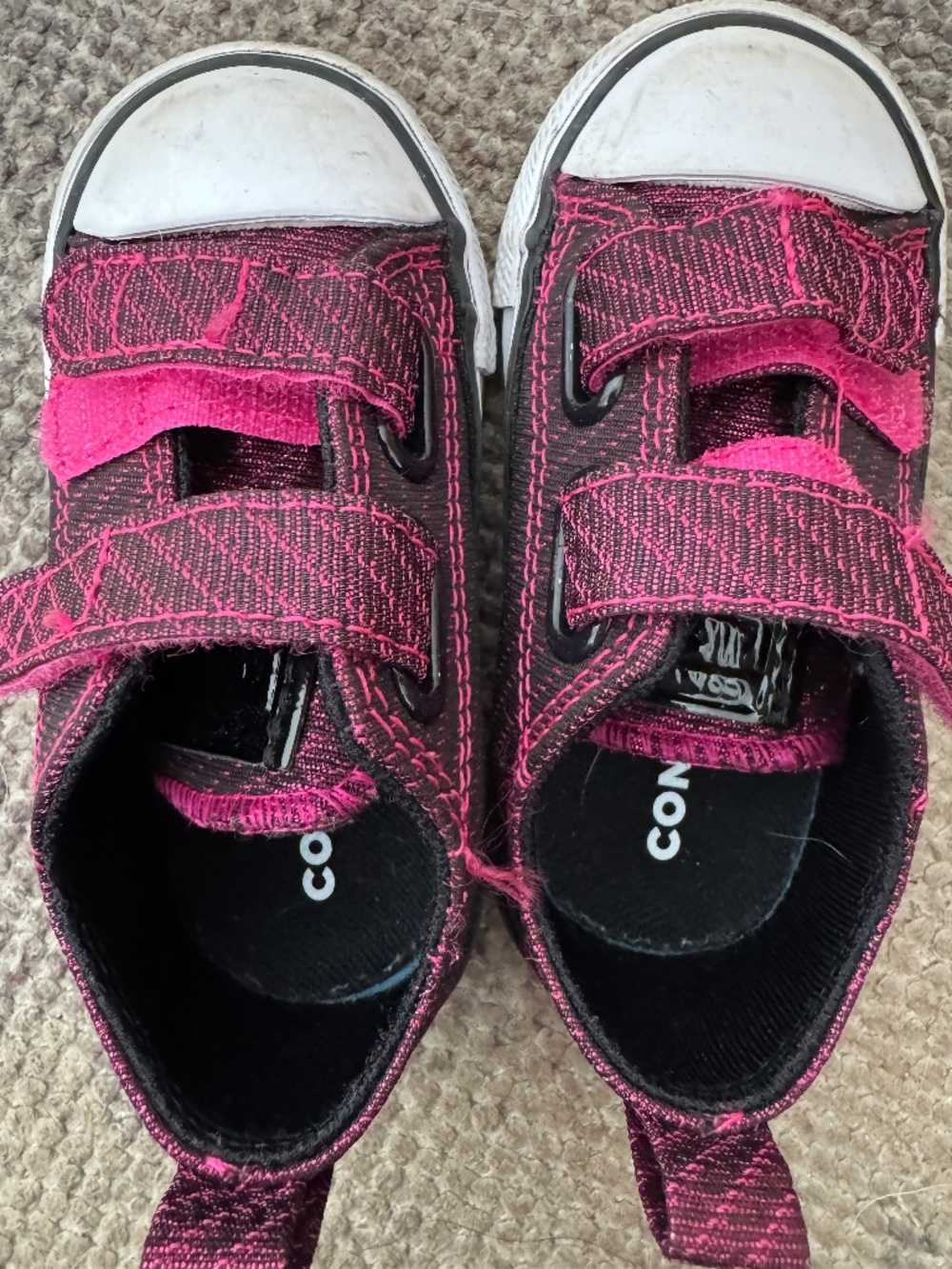 Toddler girl pink converse
